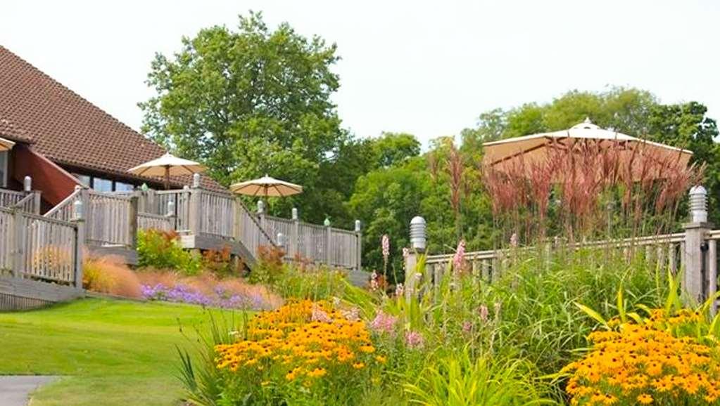 Lakeside Park Hotel & Spa Fishbourne  Exterior foto